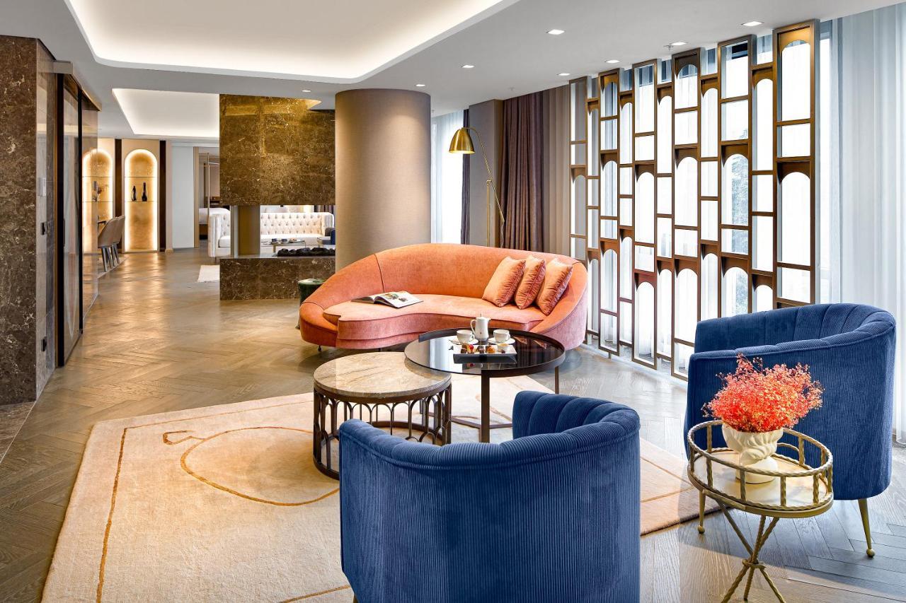Hotel Wanda Vista Istanbulská provincie Exteriér fotografie The lounge at the 100 Queen's Gate